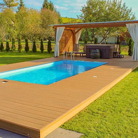 Villa Kasandra Lipótszentmiklós Kültér fotó